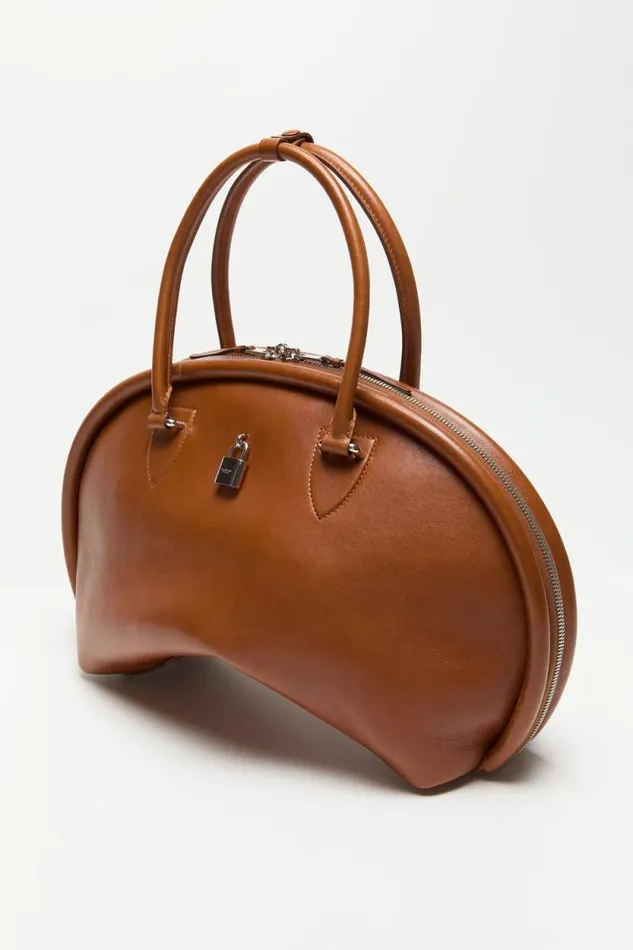 Acne Studios Bowlina Shoulder Bag Cognac Brown Women Bags Acne Studios Bowlina Shoulder Bag Cognac Brown Women Bags