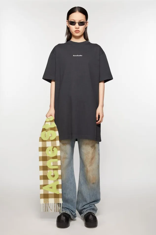Acne Studios Check Logo Scarf 8211 Narrow Khakigreen Women Scarves Acne Studios Check Logo Scarf 8211 Narrow Khakigreen Women Scarves