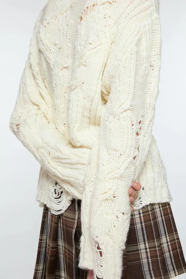 Acne Studios Distressed Cable Jumper Pale Beige Women Knitwear Acne Studios Distressed Cable Jumper Pale Beige Women Knitwear