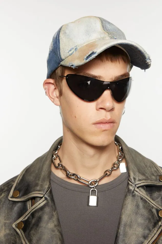 Acne Studios Metal Frame Sunglasses Blackblack Men Eyewear Acne Studios Metal Frame Sunglasses Blackblack Men Eyewear
