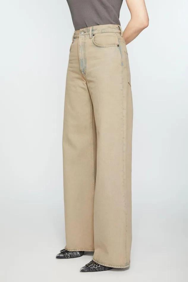 Acne Studios Relaxed Fit Jeans 8211 2022 Light Sand Women Jeans Acne Studios Relaxed Fit Jeans 8211 2022 Light Sand Women Jeans