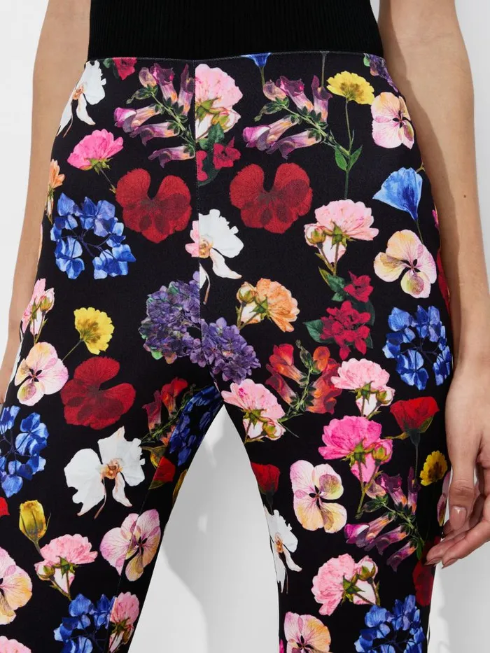 Alice Olivia RMP BACK ZIP BOOTCUT PANT Timeless Blossom Women Pants