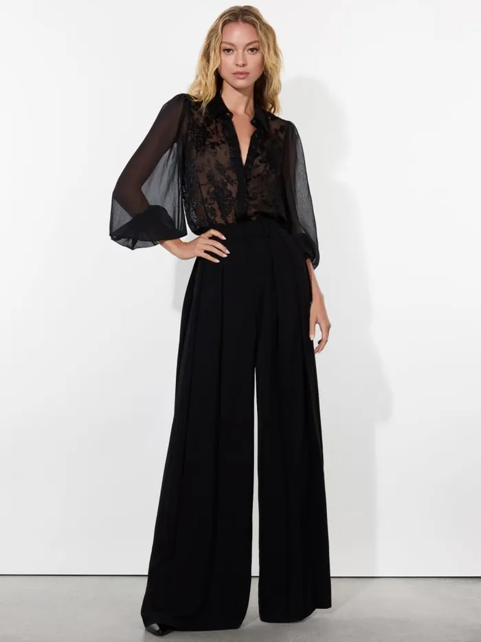 Alice Olivia ROANNE BLOUSON SLEEVE BUTTON DOWN Gardenia Black Women Tops