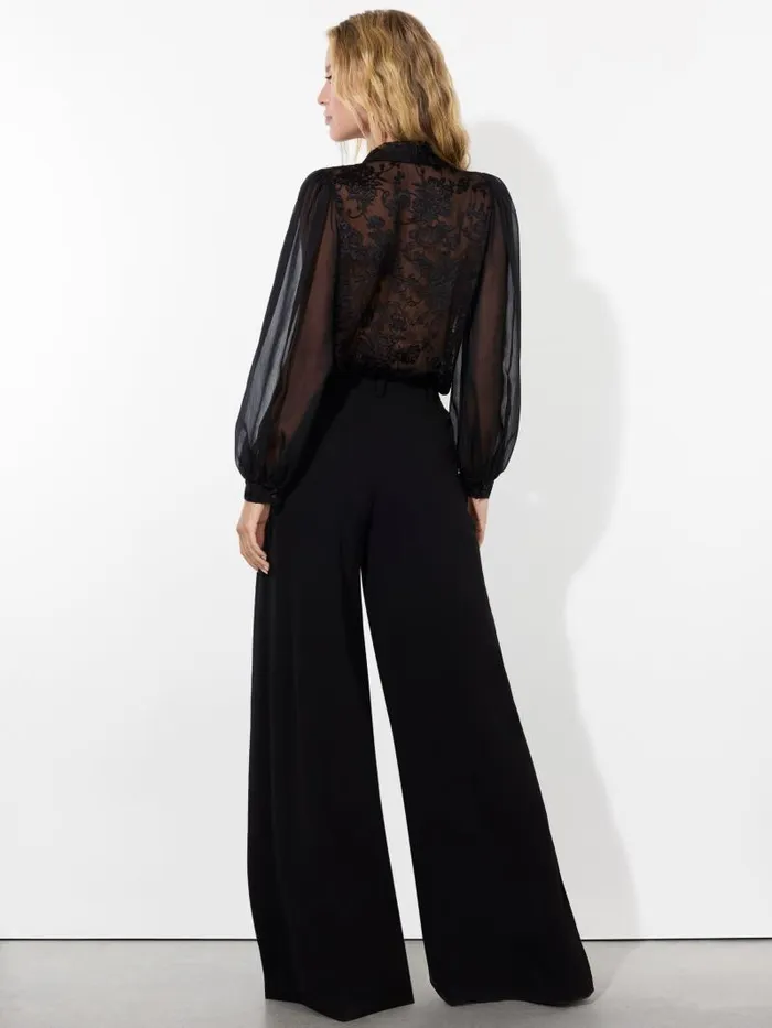 Alice Olivia ROANNE BLOUSON SLEEVE BUTTON DOWN Gardenia Black Women Tops