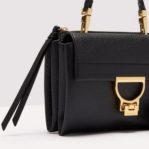 Arlettis Signature Small Noir Women Coccinelle Top Handle Bag