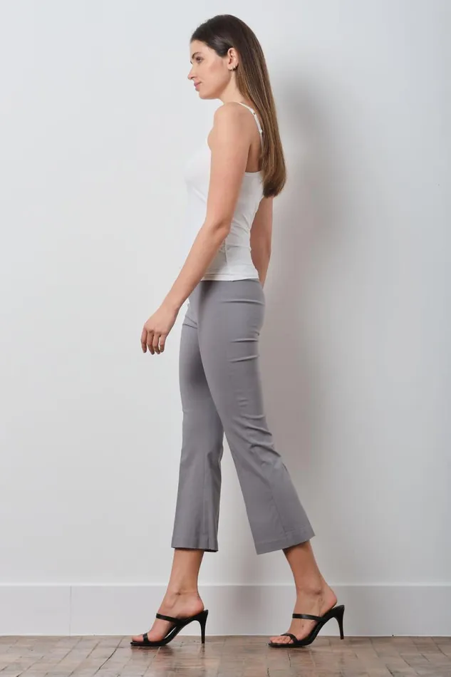 Avenue Montaigne LEO Signature Light Grey Women Pants Avenue Montaigne LEO Signature Light Grey Women Pants
