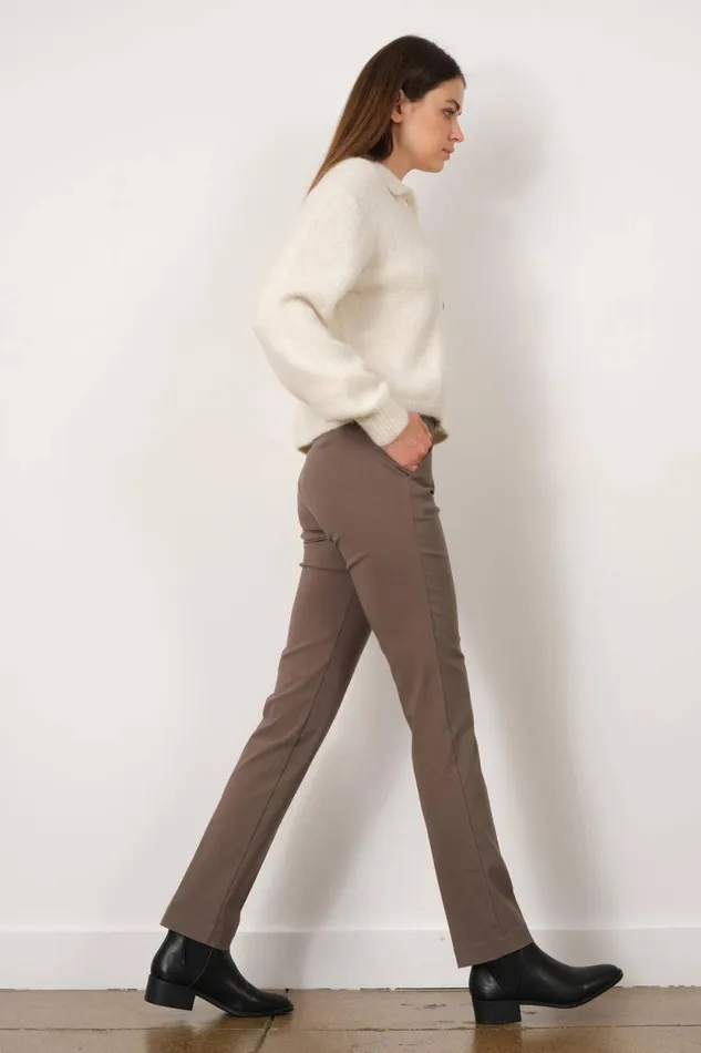 Avenue Montaigne LOUIS Signature Taupe Women Pants Avenue Montaigne LOUIS Signature Taupe Women Pants
