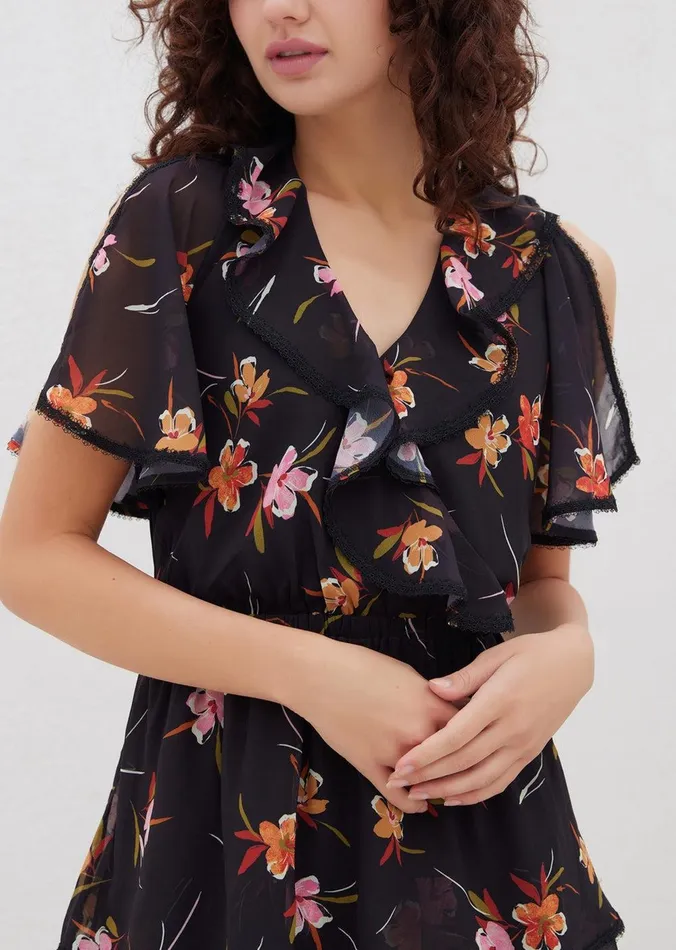 Beachy Oasis Maxi Dress Blackmultifloral Women Lost Wander Dresses