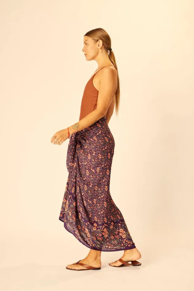 Bottoms Shop Natalie Martin SARONGSCARF Petite Fleur Aubergine