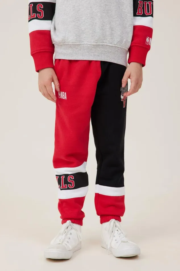 Boys 214 Sweatshirts and Sweatpants Cotton On License Marlo Trackpant Lcn Nba Redchicago Bulls Colour Block