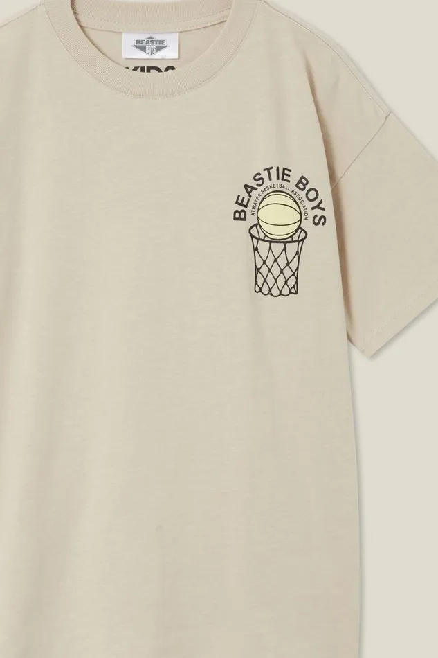 Boys 214 Tops and TShirts Cotton On License Quinn Short Sleeve Tee Lcn Bra Rainy Daybeastie Boys Basketball