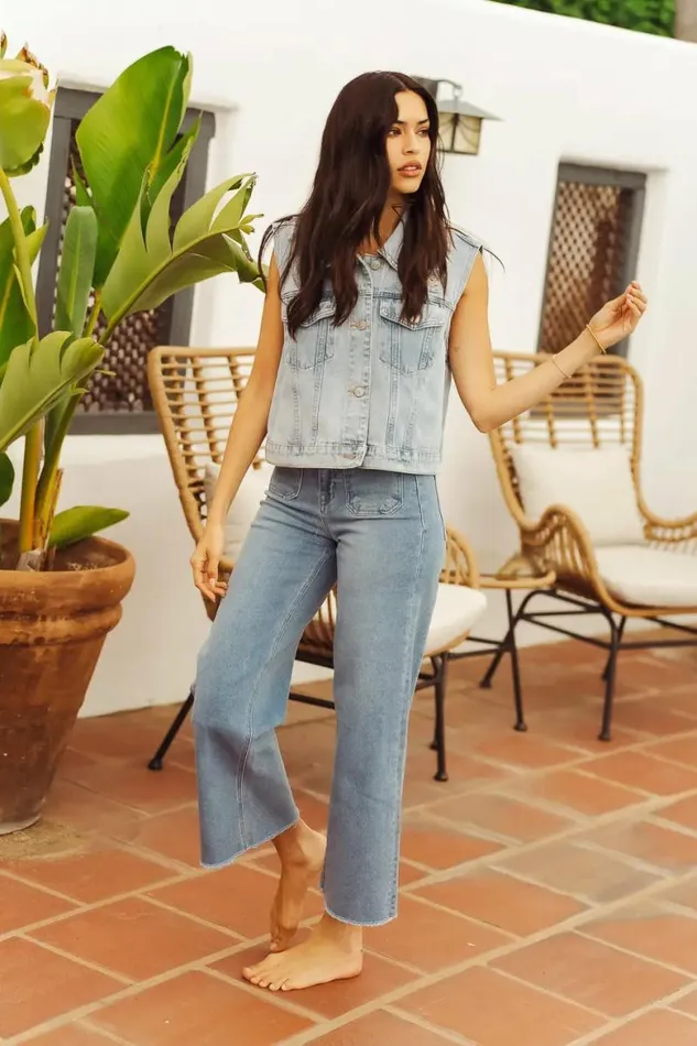 Carter Denim Vest Light Wash Women Bohme Outerwear