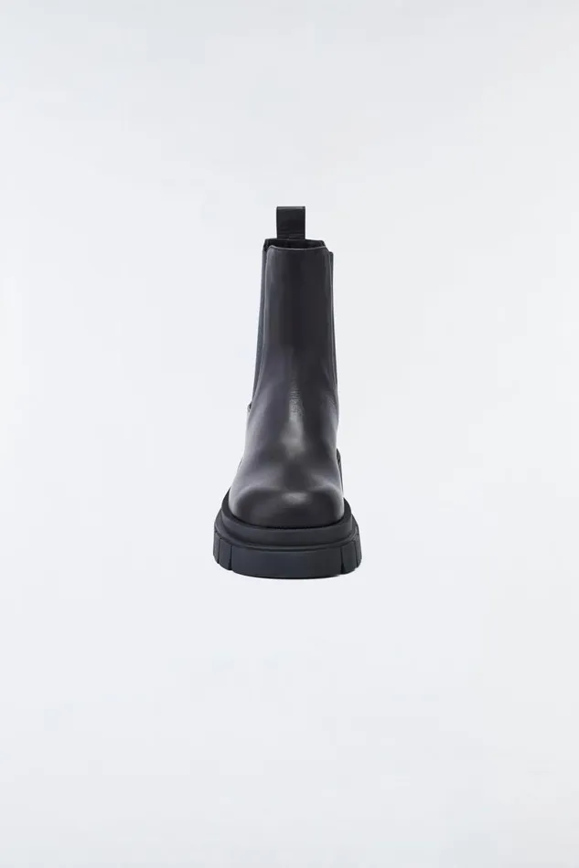 Chelsea Boots Women Mackage STORM Unlined Lug Sole R Leather Chelsea Boot For Women Black Chelsea Boots Women Mackage STORM Unlined Lug Sole R Leather Chelsea Boot For Women Black