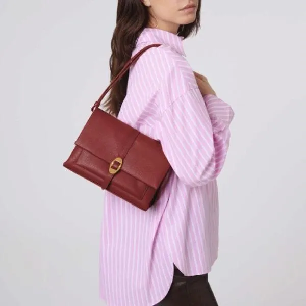 Coccinelle Dorian Small Brandy Women Coccinelle Shoulder Bags Coccinelle Dorian Small Brandy Women Coccinelle Shoulder Bags