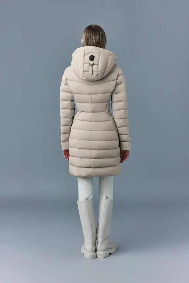 Downs and Jackets Women Mackage FARREN Agile360 Down Coat With Removable Hood Trench Downs and Jackets Women Mackage FARREN Agile360 Down Coat With Removable Hood Trench