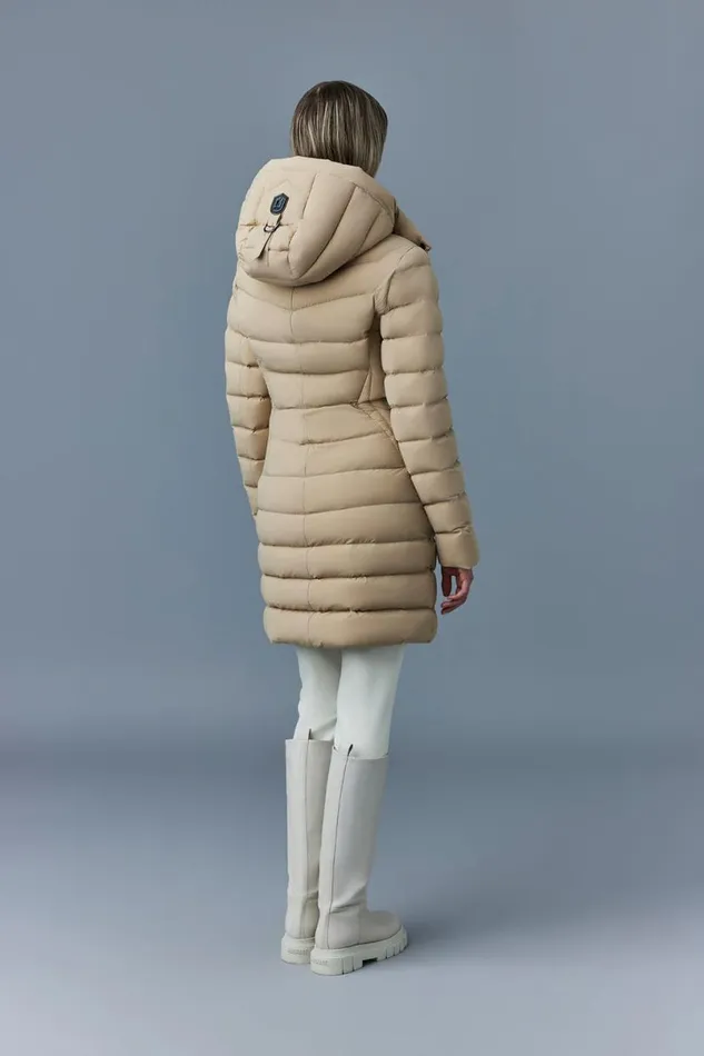 Downs and Jackets Women Mackage FARREN Agile360 Down Coat With Removable Hood Trench Downs and Jackets Women Mackage FARREN Agile360 Down Coat With Removable Hood Trench