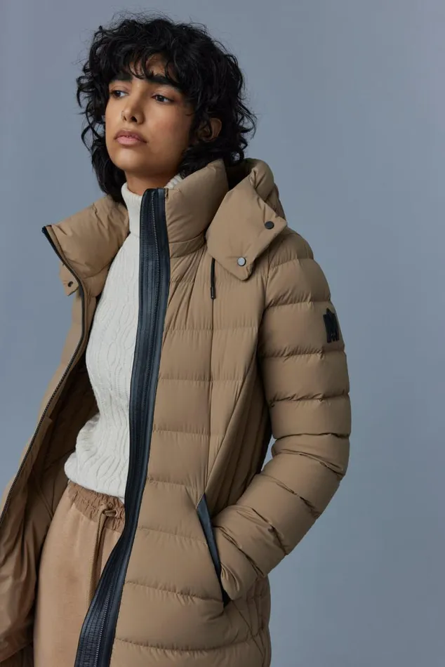 Downs and Jackets Women Mackage FARREN Agile360 Down Coat With Removable Hood Trench Downs and Jackets Women Mackage FARREN Agile360 Down Coat With Removable Hood Trench
