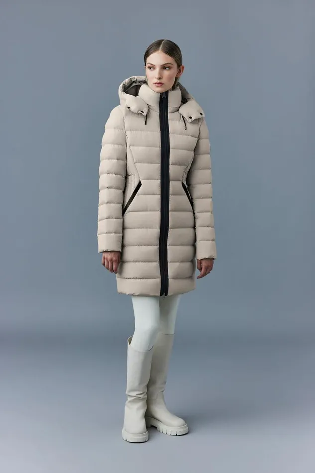 Downs and Jackets Women Mackage FARREN Agile360 Down Coat With Removable Hood Trench Downs and Jackets Women Mackage FARREN Agile360 Down Coat With Removable Hood Trench