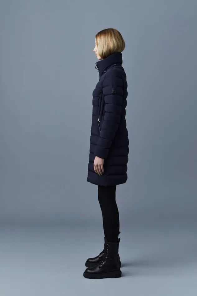 Downs and Jackets Women Mackage FARREN Agile360 Down Coat With Removable Hood Trench Downs and Jackets Women Mackage FARREN Agile360 Down Coat With Removable Hood Trench