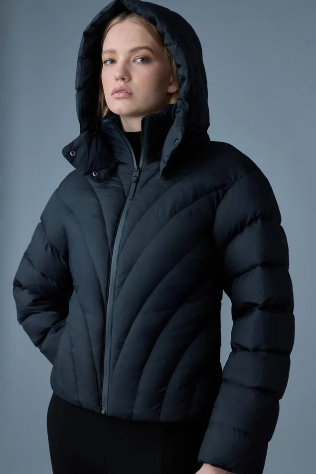 Downs and Jackets Women Mackage HOPE Softwash Rounded Quilt Down Jacket Emerald Downs and Jackets Women Mackage HOPE Softwash Rounded Quilt Down Jacket Emerald