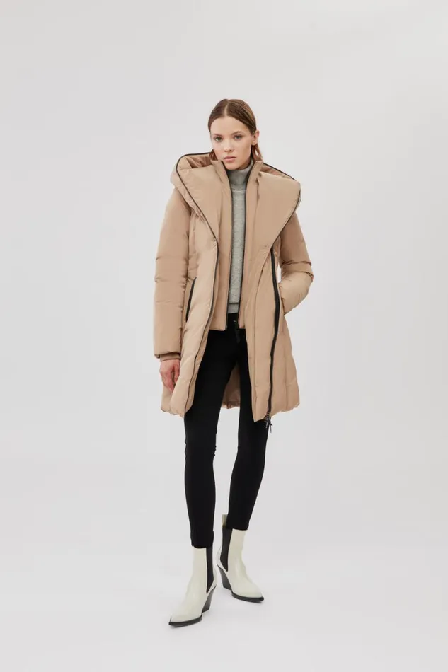 Downs and Jackets Women Mackage KAY Down Coat With Signature Mackage Collar Black Downs and Jackets Women Mackage KAY Down Coat With Signature Mackage Collar Black