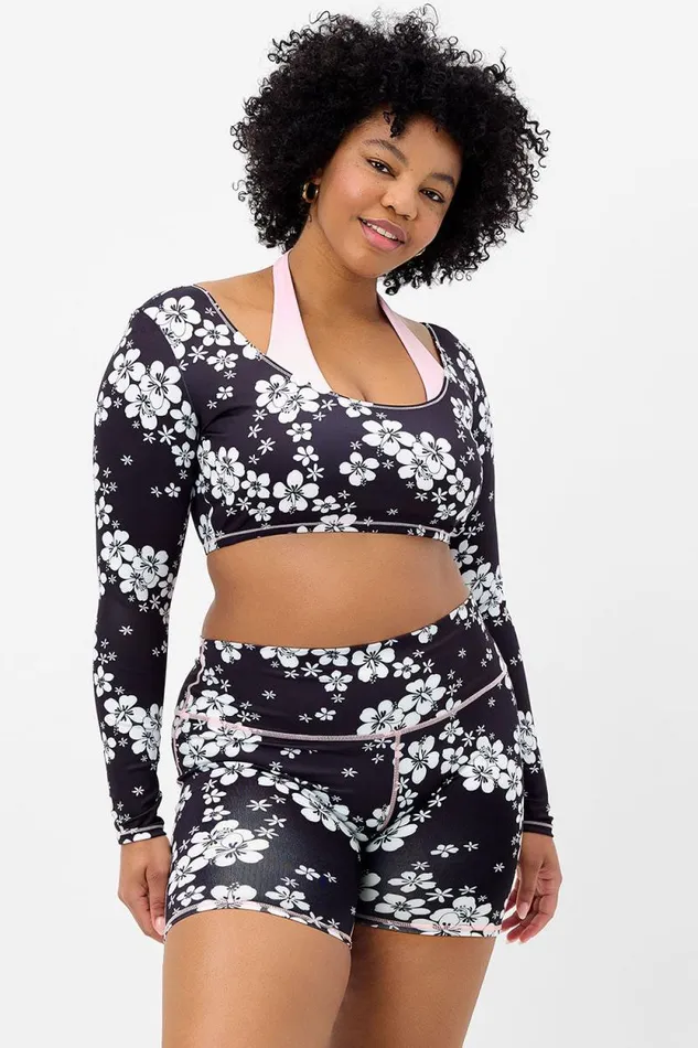 Frankies Bikinis Active Women Speedy Long Sleeve Floral Crop Top Plush Plumeria