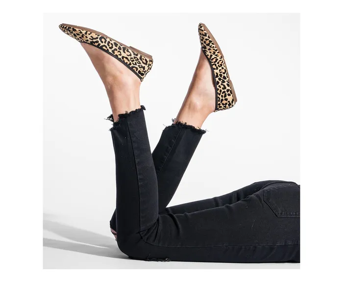 Hush Puppies Flats and SlipOns Women Chaste Ballet Black Stud Hush Puppies Flats and SlipOns Women Chaste Ballet Black Stud