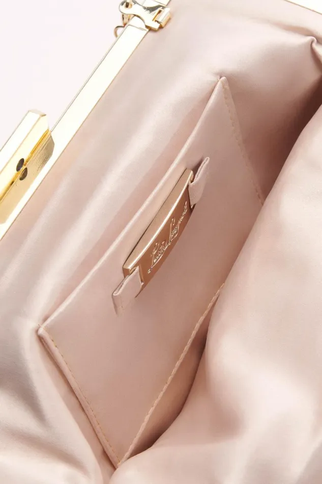 Luisa Spagnoli Illustre Women Clutch And Pochette Luisa Spagnoli Illustre Women Clutch And Pochette