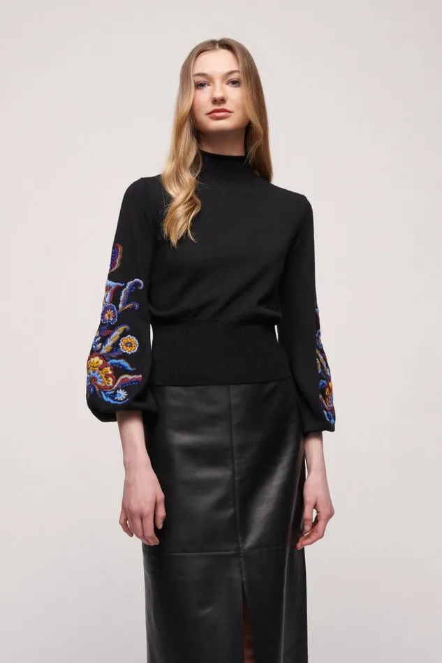 Luisa Spagnoli Manteca Women Knitwear
