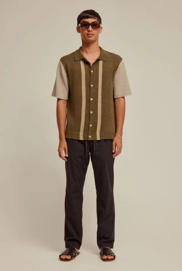 Man Venroy Knitwear Short Sleeve Colourblocked Knitted Shirt