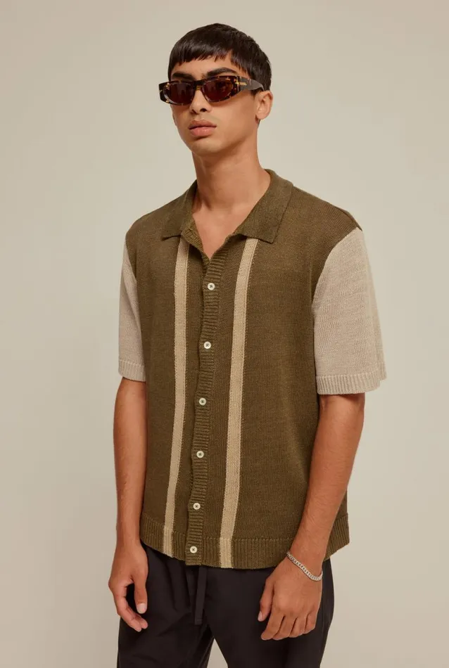 Man Venroy Knitwear Short Sleeve Colourblocked Knitted Shirt