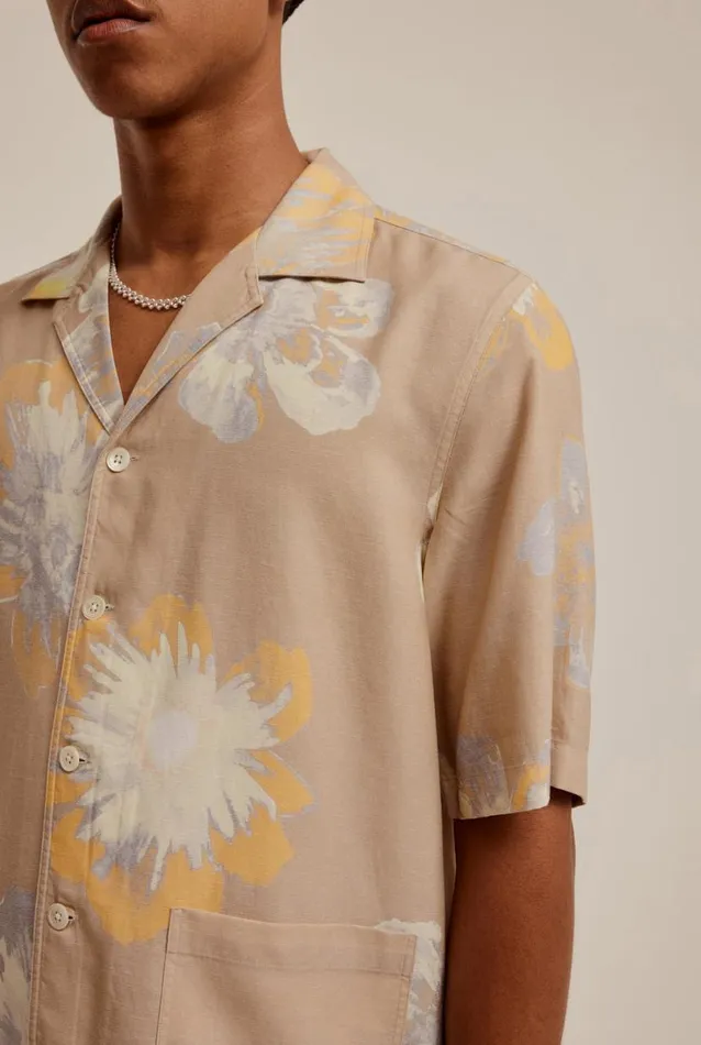 Man Venroy Shirts Low Pocket Relaxed Camp Collar Shirt