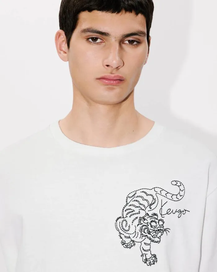 Men 039KENZO Star Tiger039 Oversized Embroidered Tshirt In Cotton Off White Kenzo Tshirts And Polos