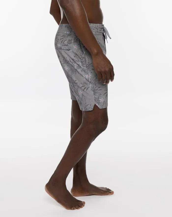 Men Boardshorts TravisMathew WESTERN WAY BOARDSHORT Heather Sleet Men Boardshorts TravisMathew WESTERN WAY BOARDSHORT Heather Sleet