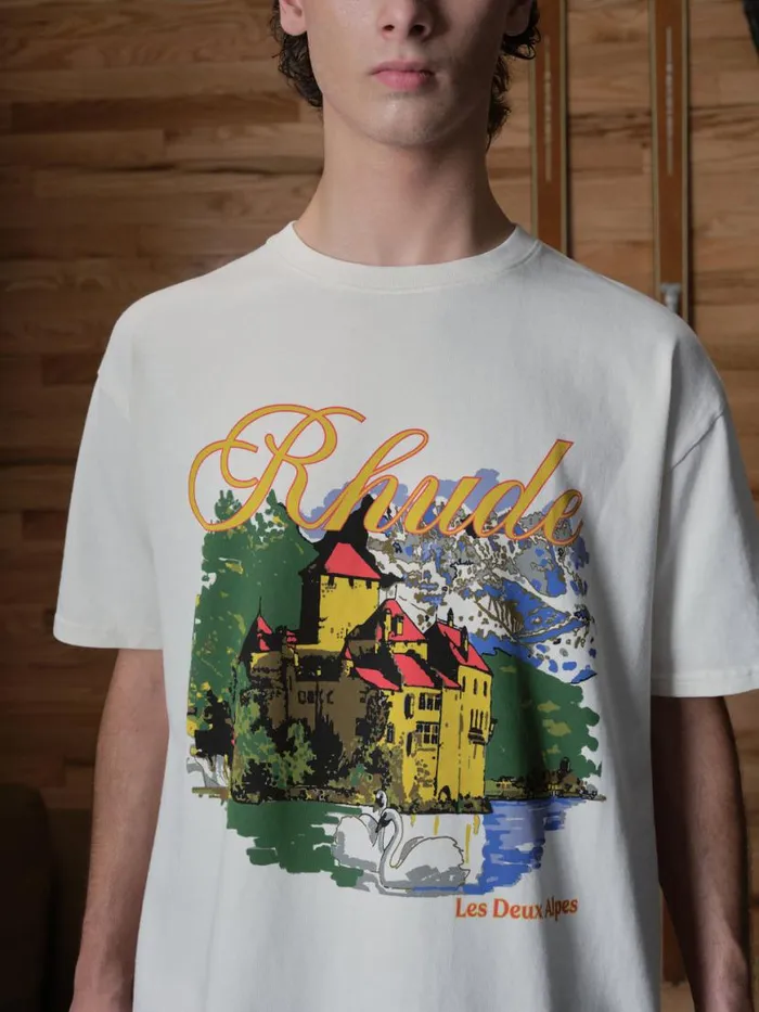 Men Rhude Tees CHATEAU ALPES TEE Vtg White Men Rhude Tees CHATEAU ALPES TEE Vtg White
