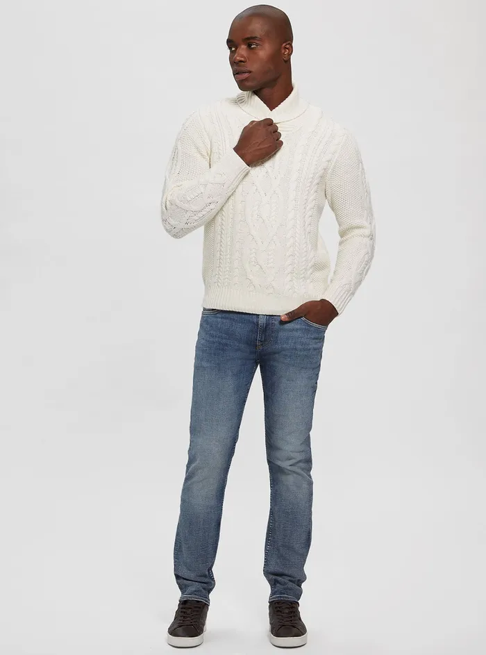 Men Sweaters and Knits GUESS Cream Kyle Cable Knit Jumper Men Sweaters and Knits GUESS Cream Kyle Cable Knit Jumper