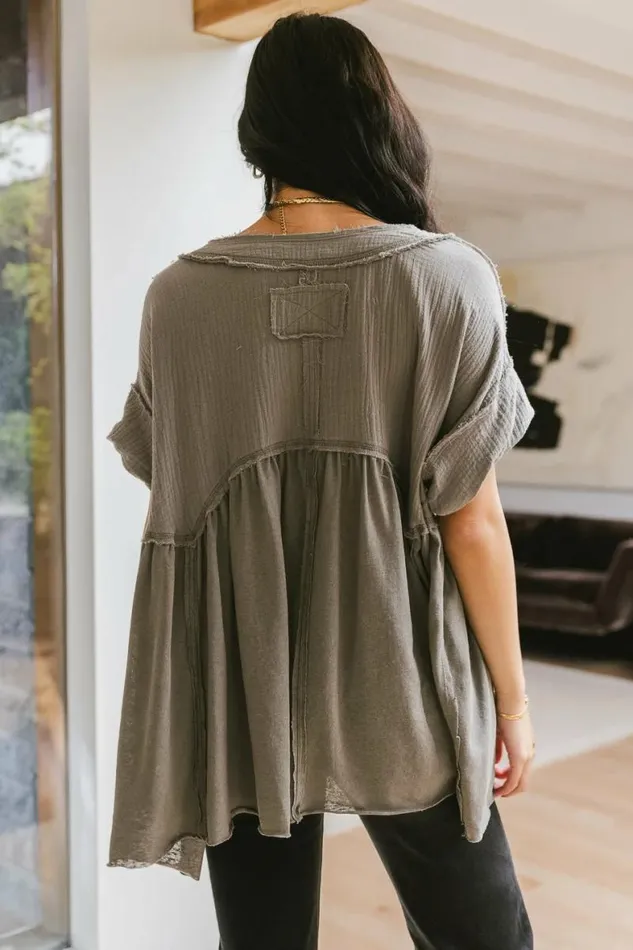 Niki Exposed Seam Top In Sage Sage Women Bohme Tops