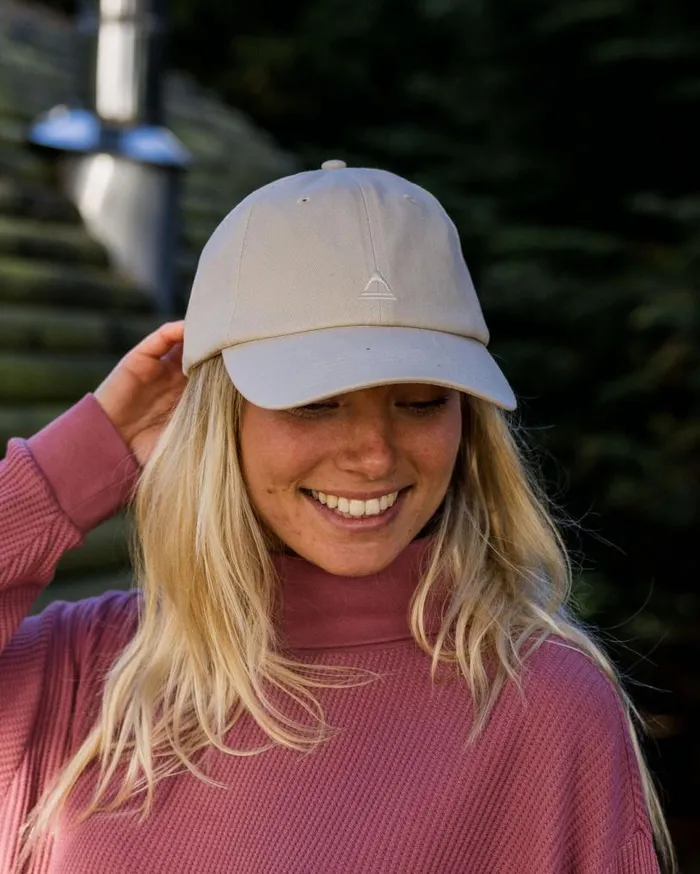 Passenger Clothing Fade Recycled Cotton Low Profile 6 Panel Cap Vintage White WomenMen Caps and Hats