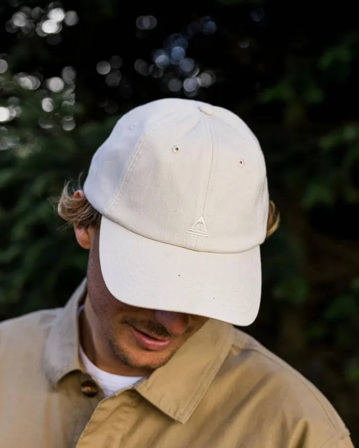 Passenger Clothing Fade Recycled Cotton Low Profile 6 Panel Cap Vintage White WomenMen Caps and Hats