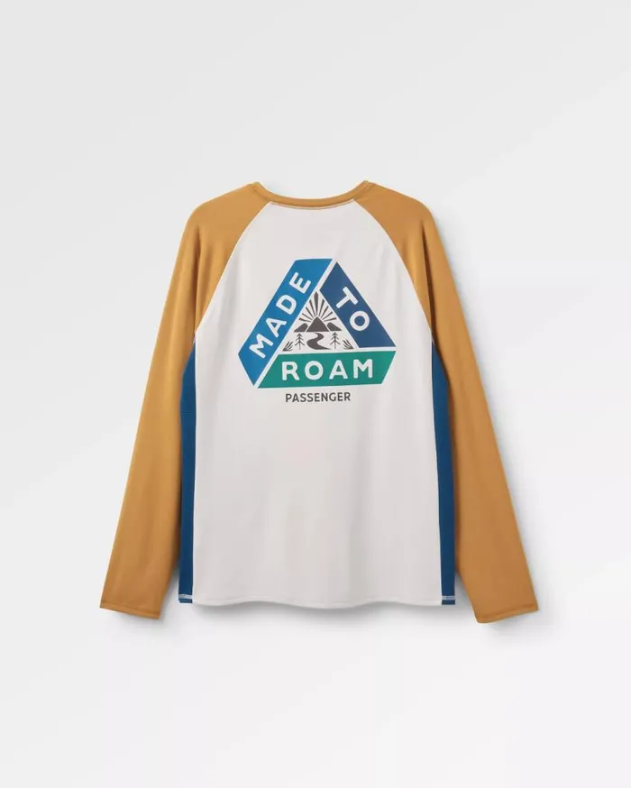 Passenger Clothing Range Recycled Active LS Tshirt Dusty Ochre Vintage White Men Activewear