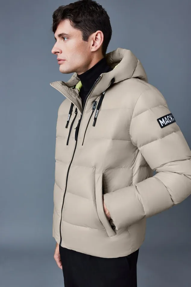 Puffer Men Mackage VICTOR Lustrous Light Down Jacket With Hood For Men Black Puffer Men Mackage VICTOR Lustrous Light Down Jacket With Hood For Men Black