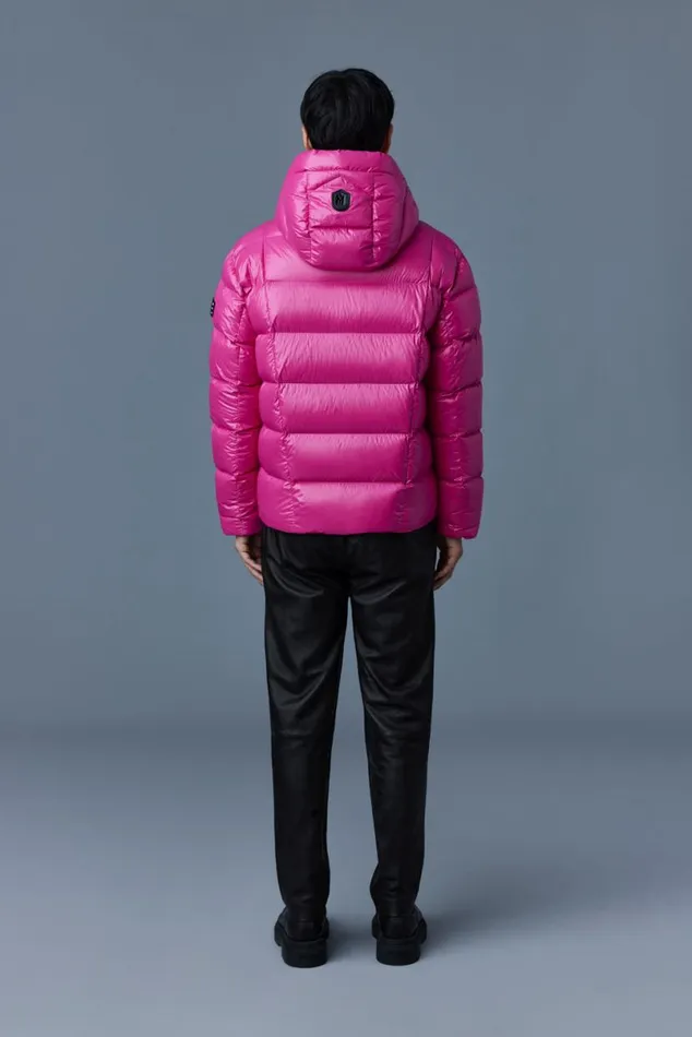 Puffer Men Mackage VICTOR Lustrous Light Down Jacket With Hood For Men Black Puffer Men Mackage VICTOR Lustrous Light Down Jacket With Hood For Men Black