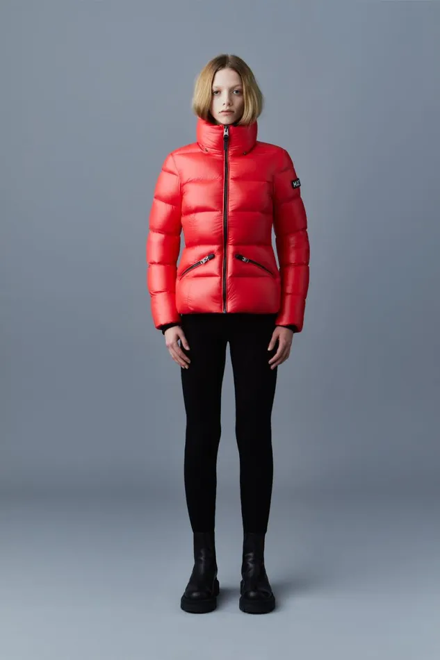 Puffers Women Mackage MADALYN Lustrous Light Down Jacket With Hood For Ladies White Puffers Women Mackage MADALYN Lustrous Light Down Jacket With Hood For Ladies White