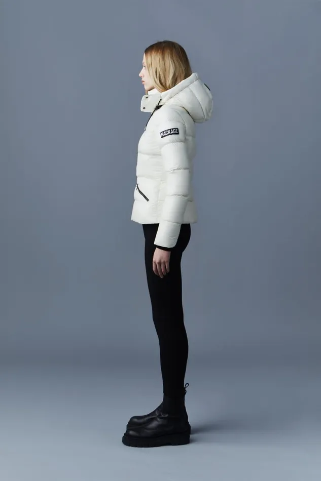 Puffers Women Mackage MADALYN Lustrous Light Down Jacket With Hood For Ladies White Puffers Women Mackage MADALYN Lustrous Light Down Jacket With Hood For Ladies White