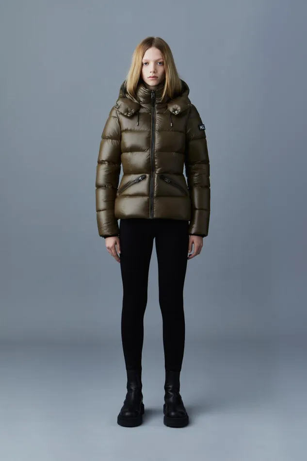 Puffers Women Mackage MADALYN Lustrous Light Down Jacket With Hood For Ladies White Puffers Women Mackage MADALYN Lustrous Light Down Jacket With Hood For Ladies White