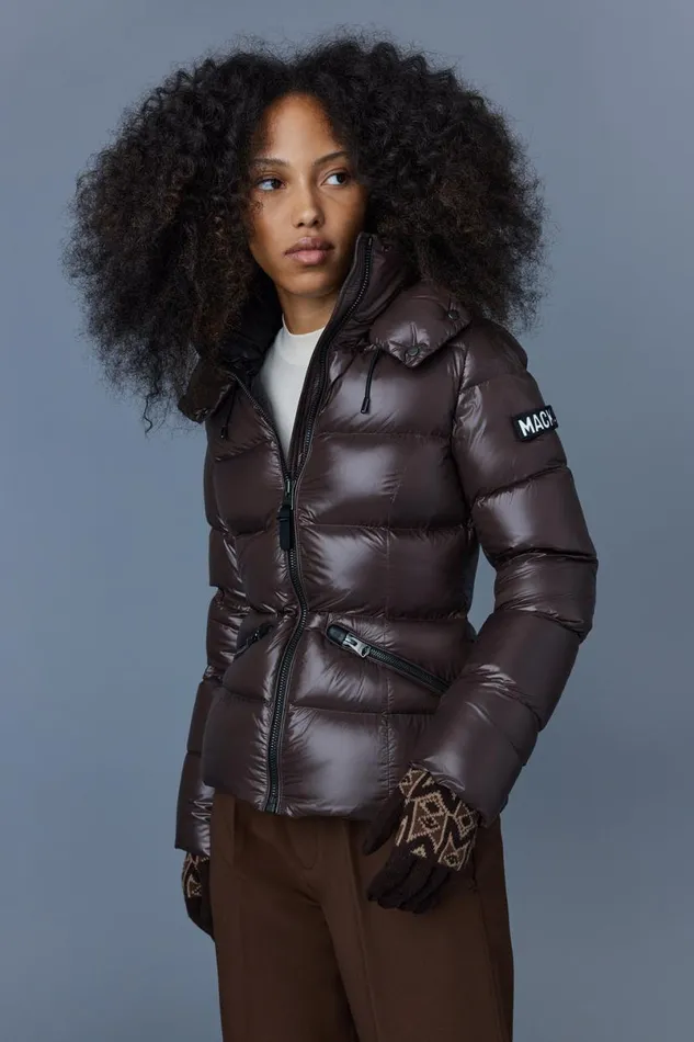 Puffers Women Mackage MADALYN Lustrous Light Down Jacket With Hood For Ladies White Puffers Women Mackage MADALYN Lustrous Light Down Jacket With Hood For Ladies White