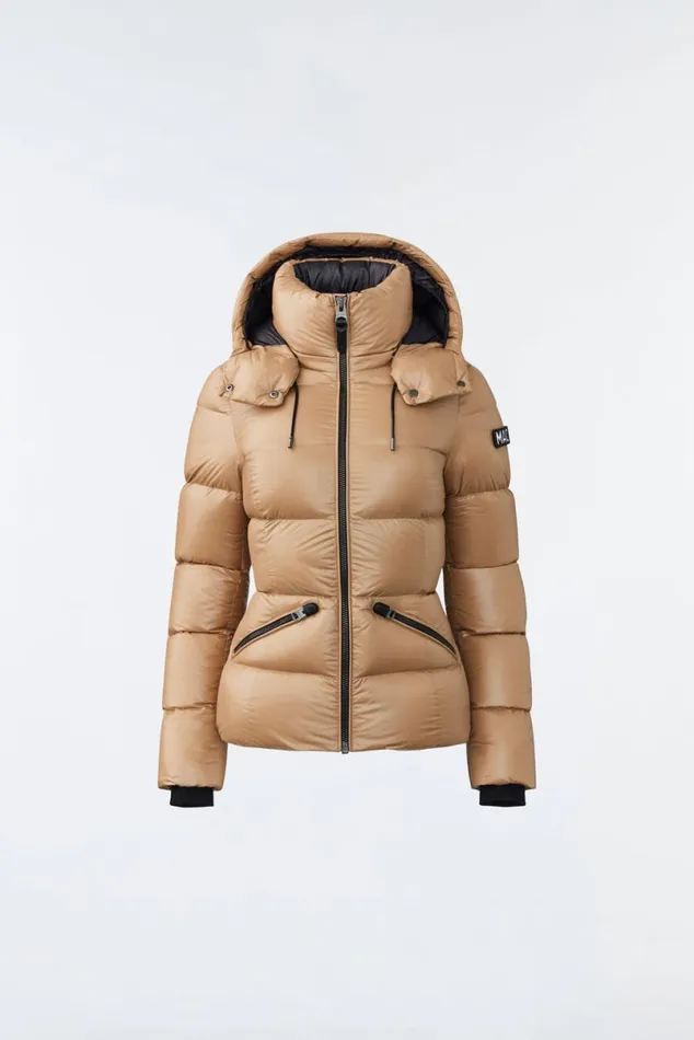 Puffers Women Mackage MADALYN Lustrous Light Down Jacket With Hood For Ladies White Puffers Women Mackage MADALYN Lustrous Light Down Jacket With Hood For Ladies White