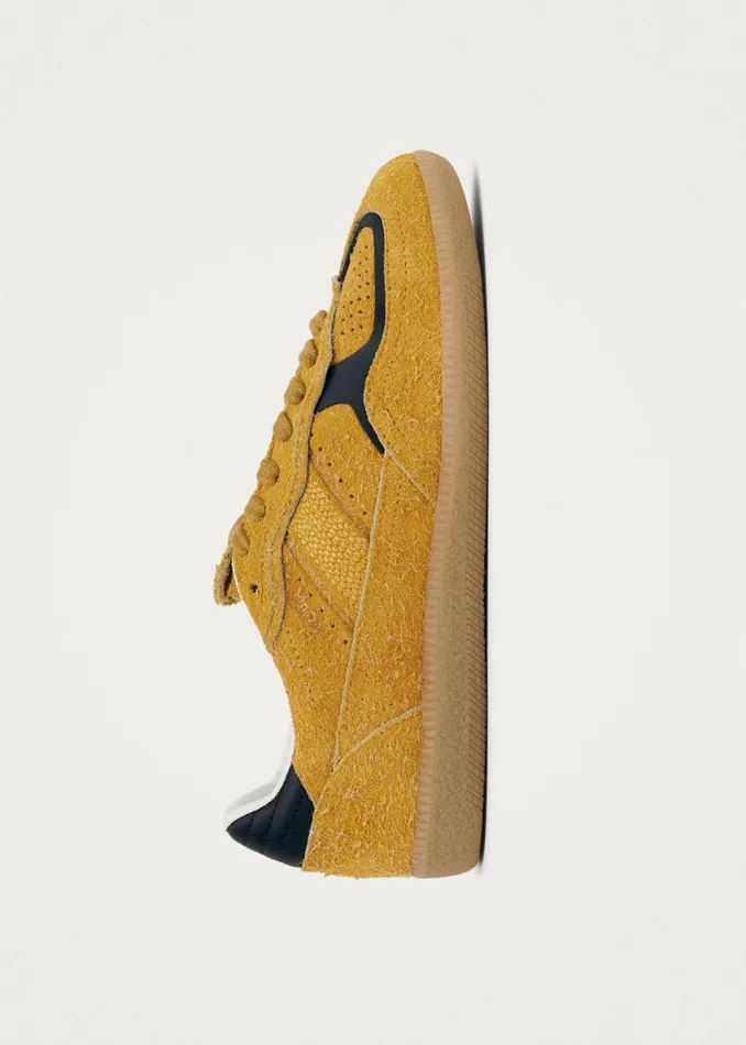 Sneakers WomenMen ALOHAS Tb490 Rife Suede Fuzzy Yellow Leather Sneakers