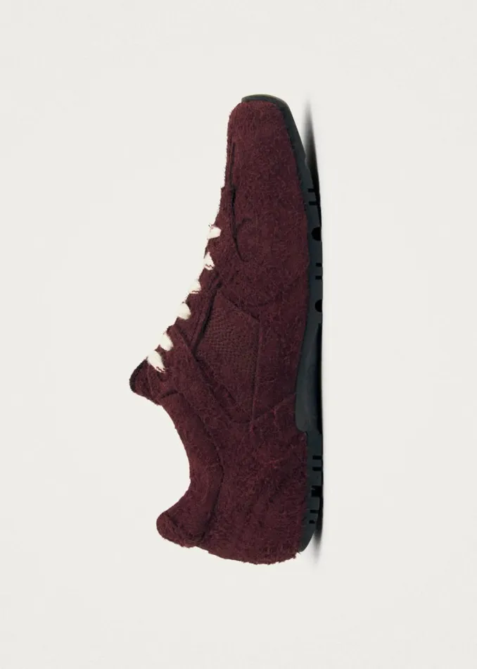 Sneakers WomenMen ALOHAS Tb56 Suede Fuzzy Burgundy