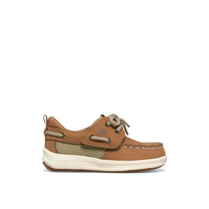 Sperry Fairwater PLUSHWAVE Jr Boat Shoe Medium Beige Kids Boat Shoes